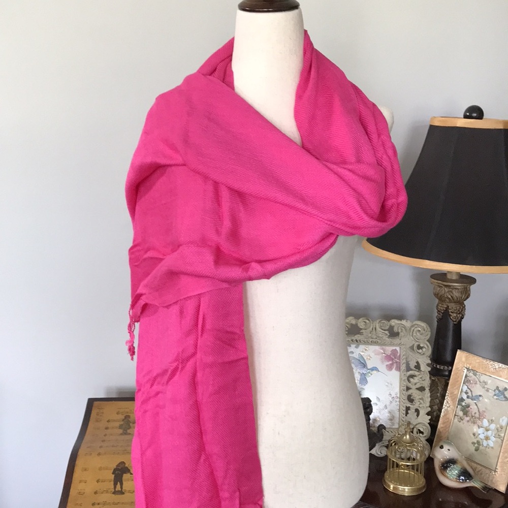 ‼️LAST DAY‼️ NEW! Long Viscose Scarf - Picture 3 of 5